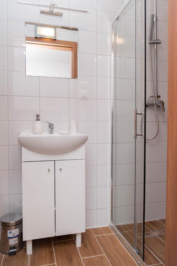 Goszowita Apartment *